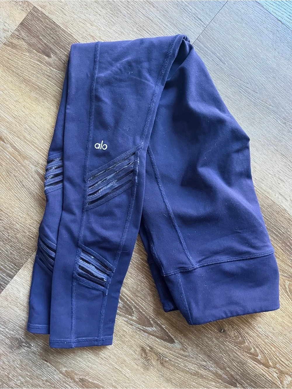 ALO Yoga Deep Navy High-Rise Leggings, Medium